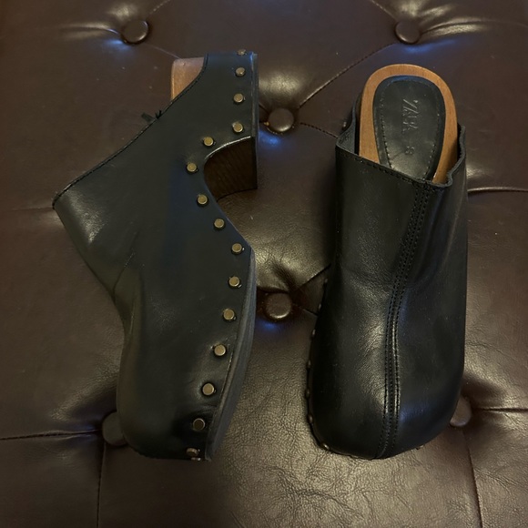 Zara Black Leather Mules with Studded Detail - Picture 2 of 5